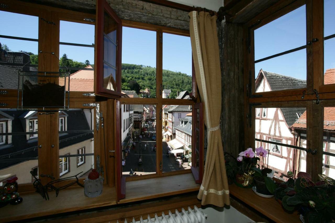 Hotel Zum Riesen - Aelteste Fuerstenherberge Deutschlands Miltenberg Εξωτερικό φωτογραφία